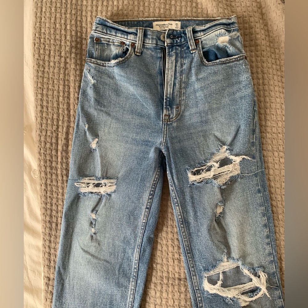 Abercrombie Curve Love The Ankle Straight Ultra High Rise Jean